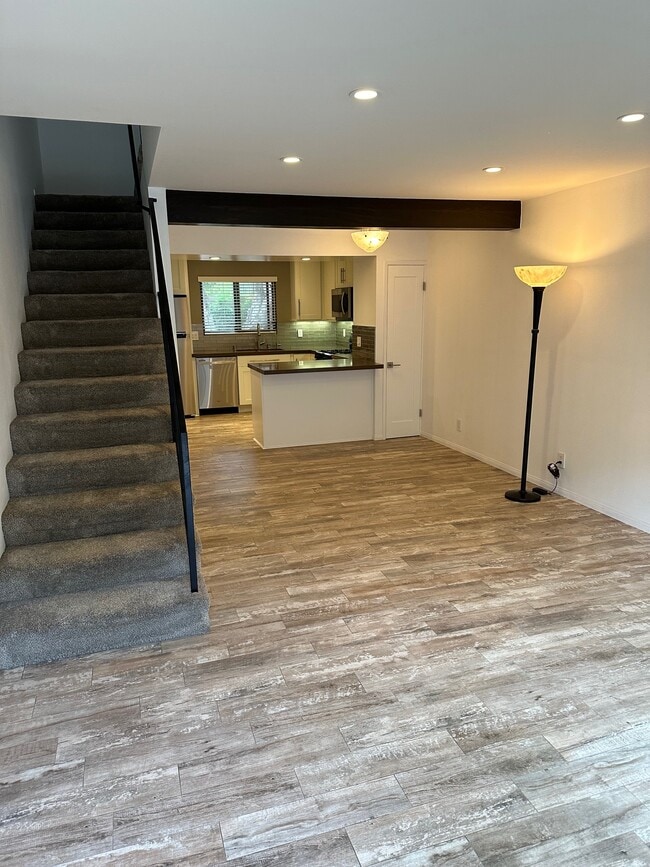 Living Dining - 1229 Rebecca Ln Condo Unit B