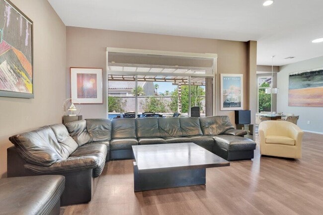 Photo - 39357 Mirage Cir