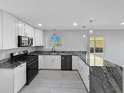 Photo - 2452 E Ingersoll St