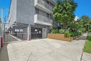 Photo - 2223 S Bentley Ave Condo Unit 204