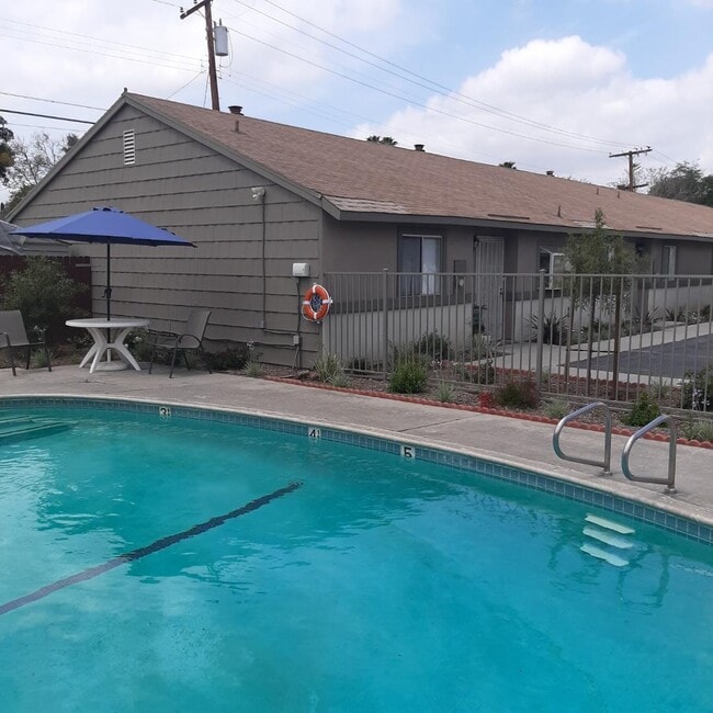 Photo - Village West Apartments