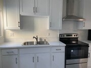 Photo - 158 W 225th St