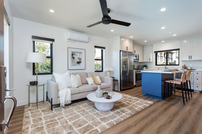Building Photo - New Construction Luxury Townhomes in Old Town