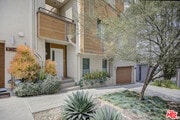 Photo - 1045 Manzanita St