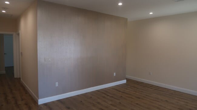 Living Area - 441 S Main St Unit A
