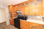 Photo - Spacious 3-Bed 2-Bath Home with Pool