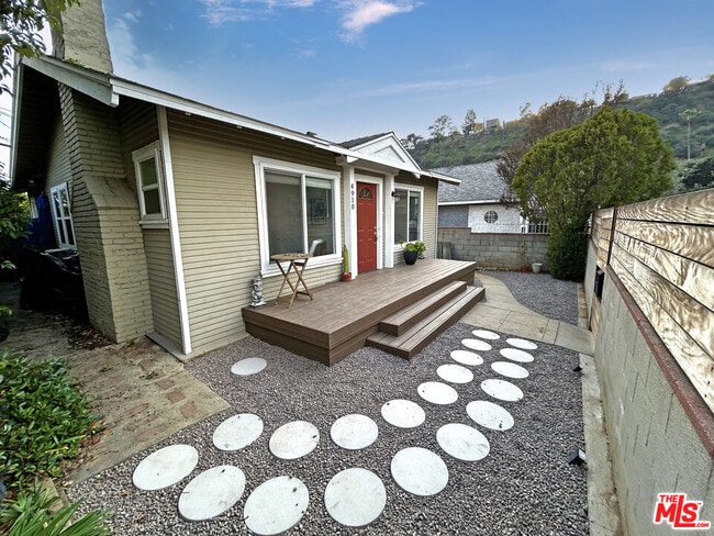 Building Photo - 4910 Monte Vista St Rental