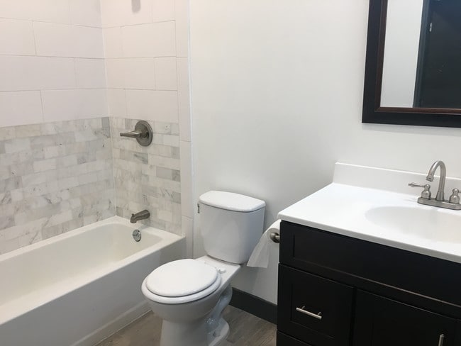 Photo - 6624 Kester Ave