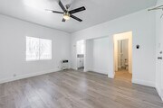 Studio, 1BA - 370SF - Bedroom - Loma Hill