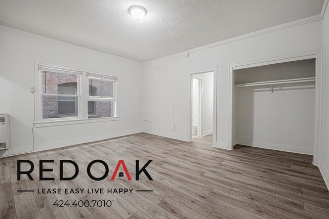 Photo - 246 S Kenmore Ave Unit 203