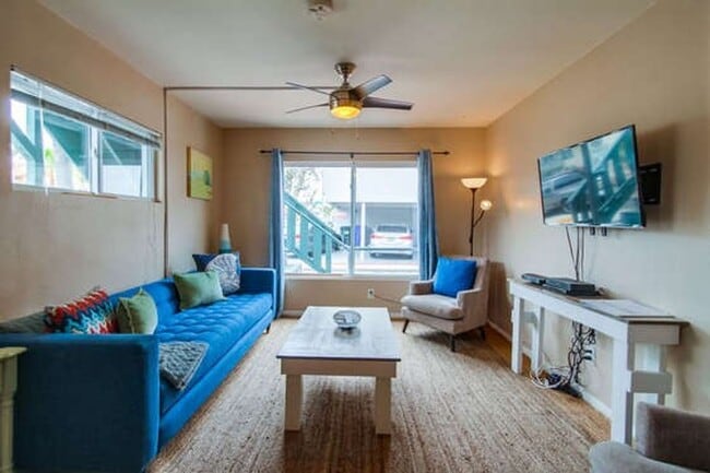 Photo - 4 Bed 2 Bath in South Mission Beach - one year lease