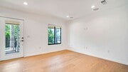 Photo - 1570 Myra Ave Unit #1570