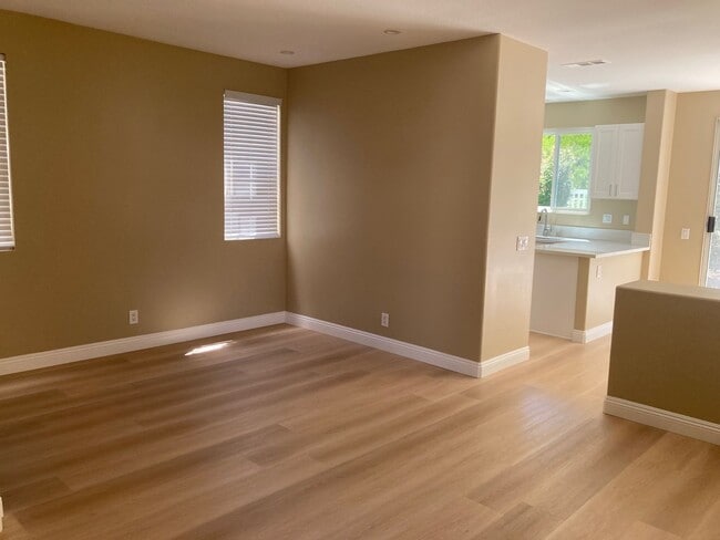 Photo - 3 bedroom 2.5 bath home Las Flores