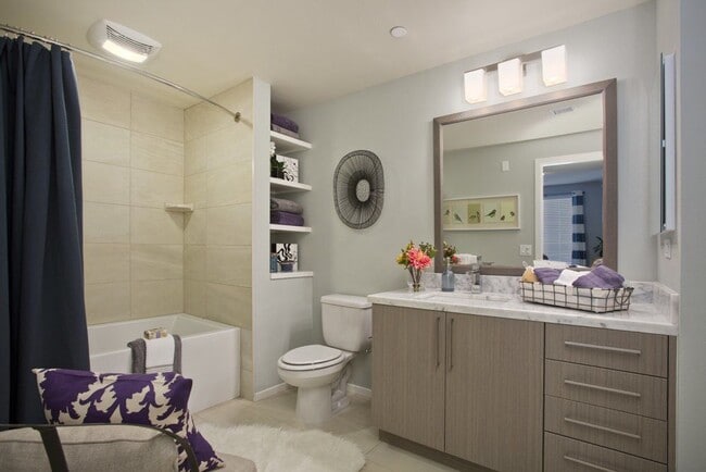 Photo - Olympus Corsair