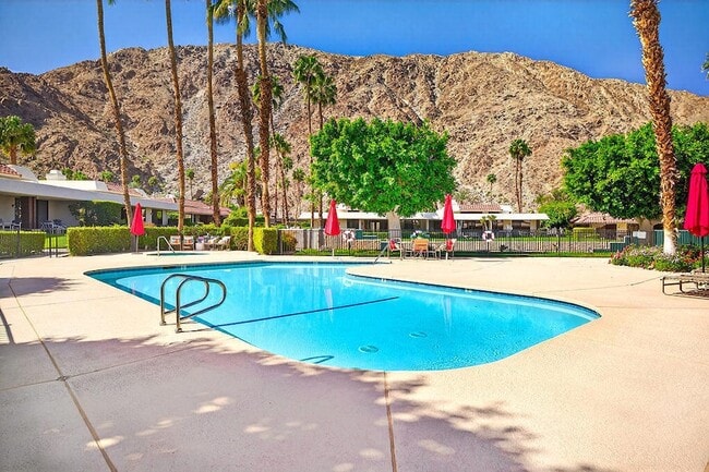 Photo - 77825 Cottonwood Cove