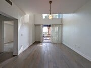 Photo - 629 Traction Ave Condo