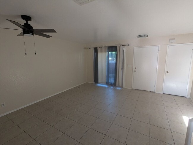 Photo - 1460 Kendall Dr Unit 26