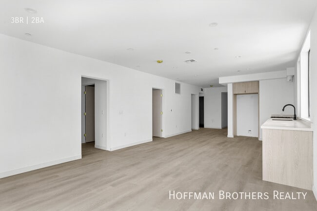 Photo - 3755 S Canfield Ave Unit 102