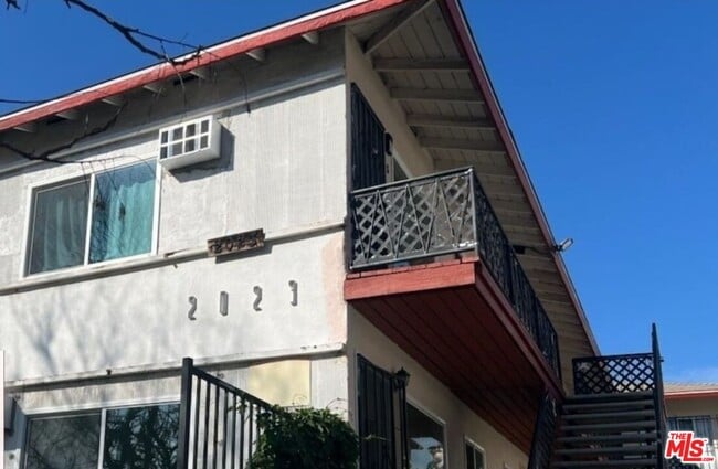 Building Photo - 2023 Reservoir St