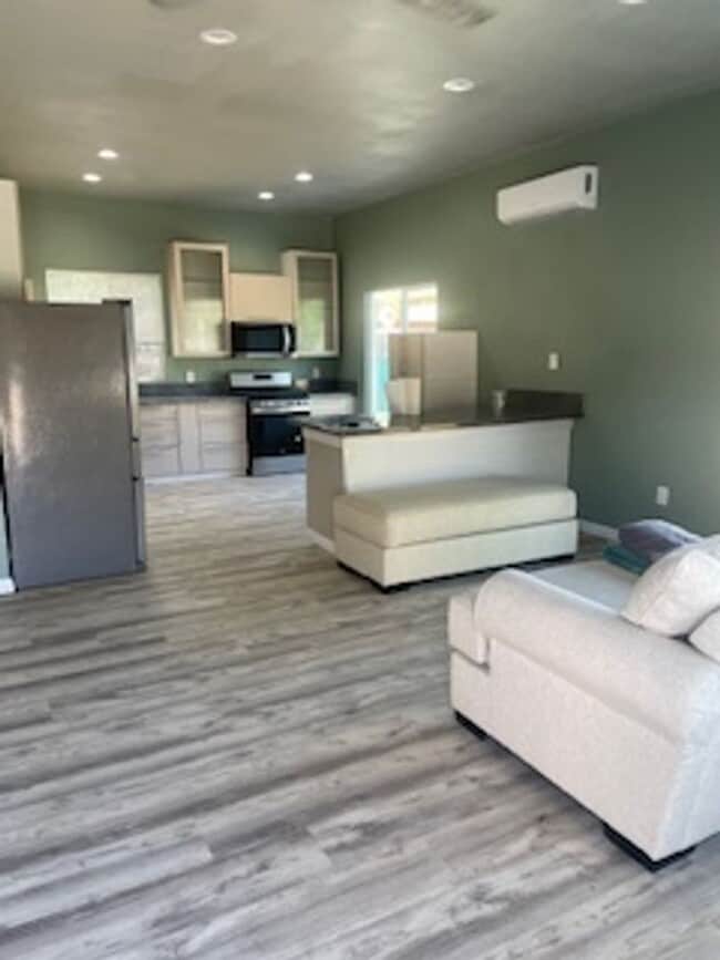 Photo - 2 Bedroom house in La Mesa