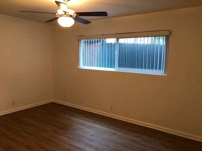 Photo - 612 Griffith Way Unit 612A