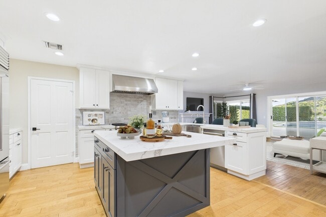 Main Kitchen - 29650 Kimberly Dr Unit Morrison Estates