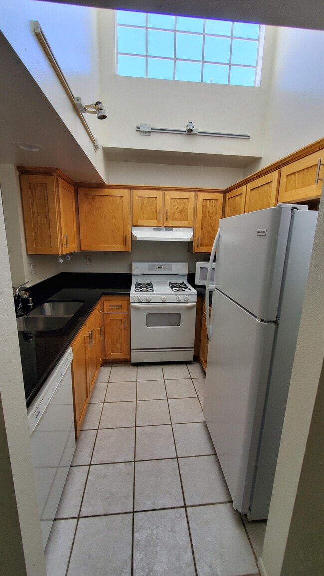 Photo - 24111 Del Monte Dr.