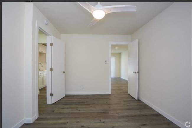 Photo - 1740 Redondo Ave