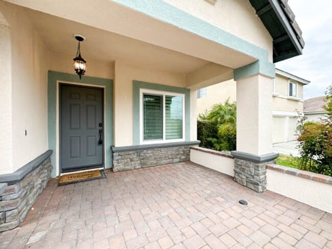 Photo - **STUNNING** 8 BEDROOM SOLAR HOME IN GATED...