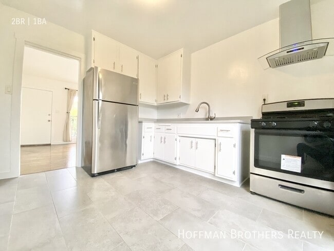 Photo - 2404 2nd Ave Unit 3