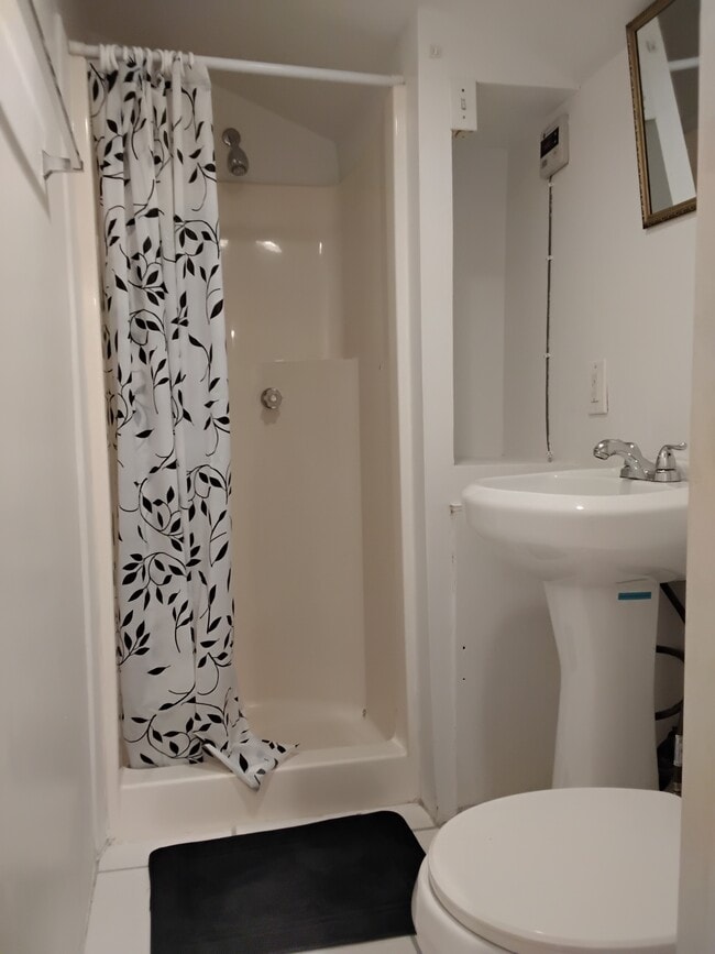 Photo - 9818 Hallwood Dr