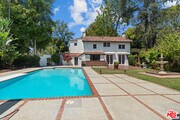 Photo - 808 Woodacres Rd House
