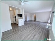 Photo - 613 Westbourne Dr Unit 2