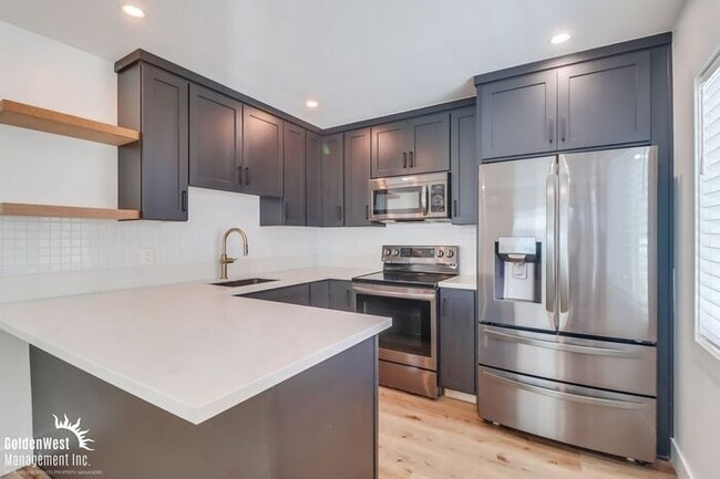 Modern 2Bdm 1Ba Apartment in the Azalea Pa... - Modern 2Bdm 1Ba Apartment in the Azalea Pa...