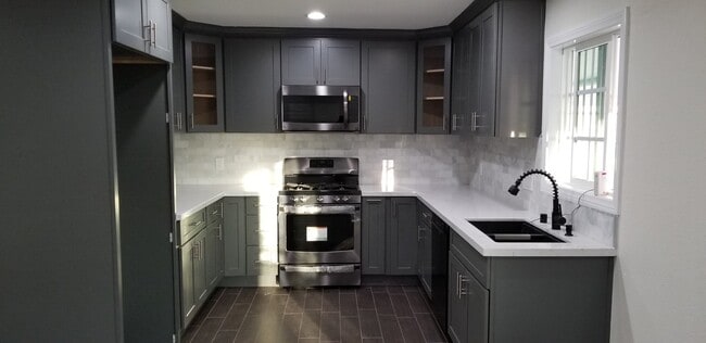 Photo - 11402 Reva Dr