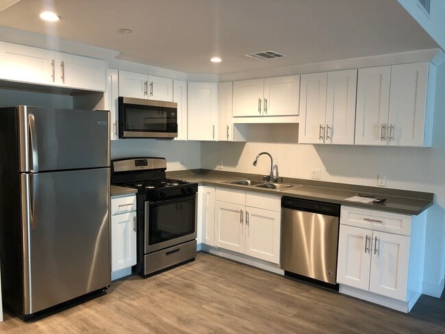 Photo - Glenoaks Residences