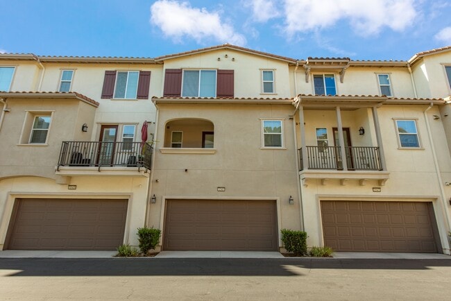 Photo - 1545 E Lincoln Ave