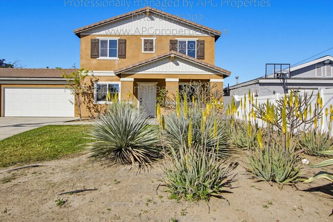 Photo - 139 Thompson Ave