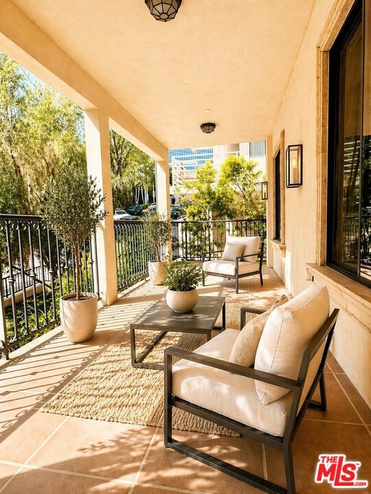 Photo - 1146 Hacienda Pl Unit 4