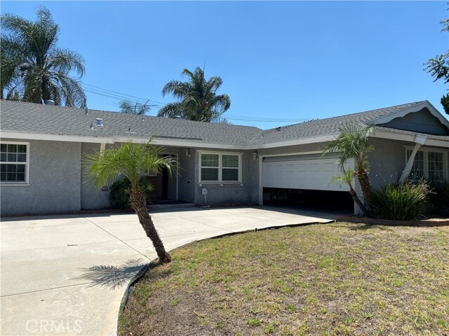 Building Photo - 23724 Prospect Valley Dr