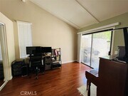 Photo - 1001 Creekside Dr
