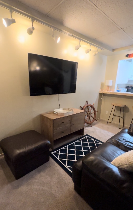 Photo - 3238 Ashford St