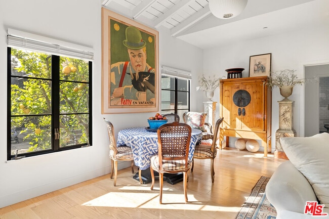 Photo - 723 Euclid St Unit C