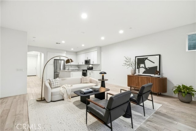 Photo - 4722 E Washington Ave