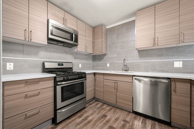 Building Photo - Lafayette Place Rental