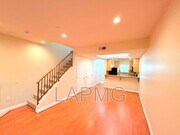Photo - 12217 Moorpark St