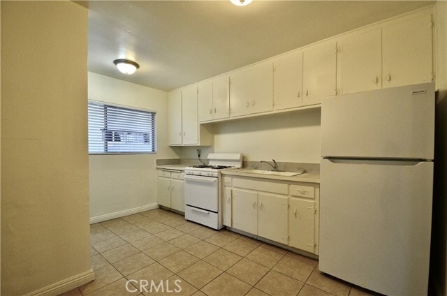 Photo - 5147 Canoga St