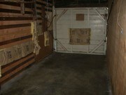 1 Bedroom / 1 Bath -Locked 1 car Garage - 33 S Venice Blvd Apartments Unit 31