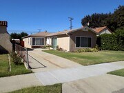 Photo - Large 4BD-2BA House in North Long Beach fo...
