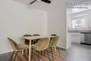 Photo - 1371 S Beverly Glen Blvd Apartment Unit FL1-ID1383